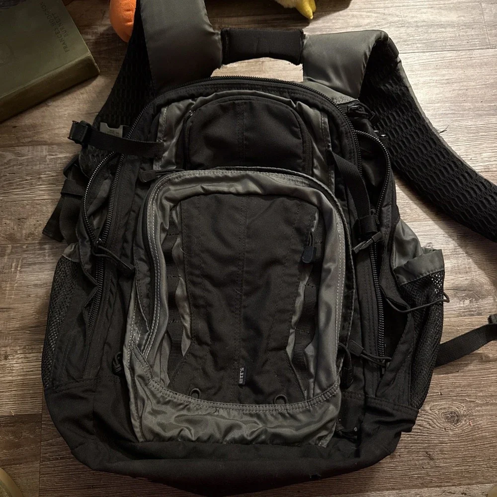 5.11 Tactical Backpack Mens OS Black COVRT18 2.0 Tactical CCW Laptop Daypack
